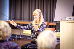 1_20241010-ninasimoneplum-29